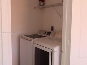 2240 NE 37th Ter, Homestead FL 33033