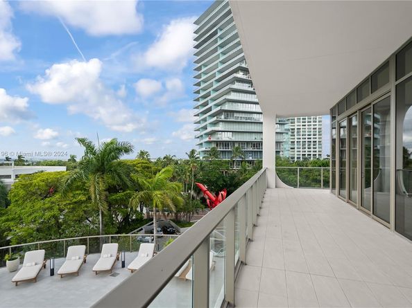2655 S Bayshore 401, Miami FL 33133