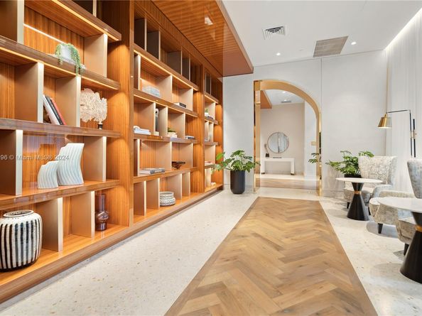 2655 S Bayshore 401, Miami FL 33133