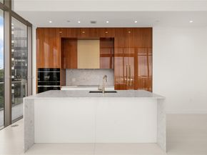 2655 S Bayshore 401, Miami FL 33133