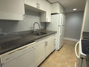 4521 W Mcnab Rd 11, Pompano Beach FL 33069