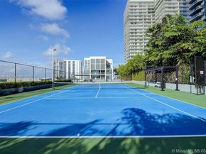 121 NE 34th St 1604, Miami FL 33137