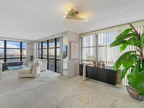 800 Parkview Dr 1021, Hallandale Beach FL 33009