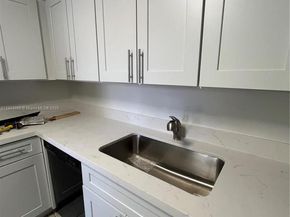 7430 SW 153rd Pl 1061, Miami FL 33193