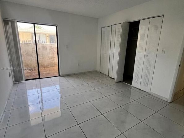 7430 SW 153rd Pl 1061, Miami FL 33193