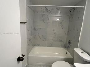 7430 SW 153rd Pl 1061, Miami FL 33193