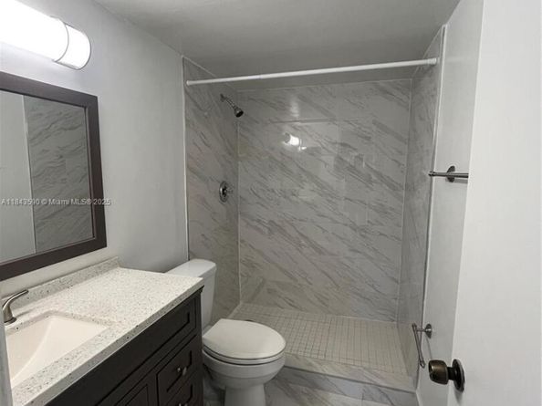 7430 SW 153rd Pl 1061, Miami FL 33193