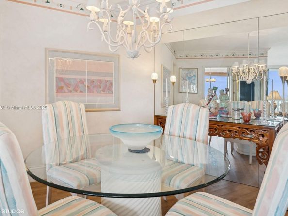 1000 W Island Blvd 2911, Aventura FL 33160