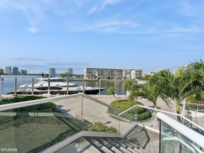 1000 W Island Blvd 2911, Aventura FL 33160