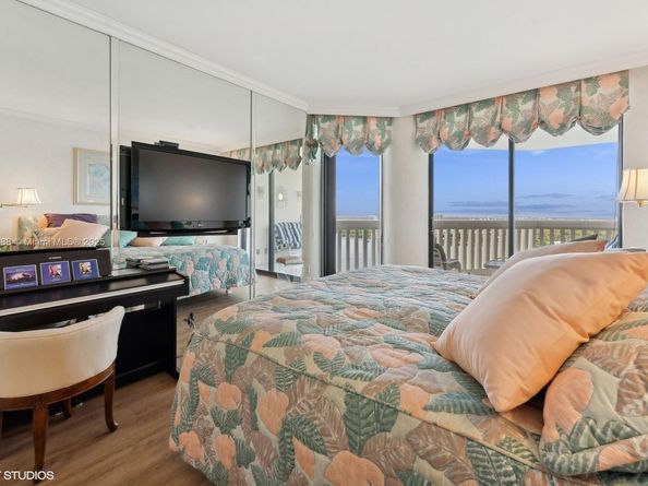 1000 W Island Blvd 2911, Aventura FL 33160