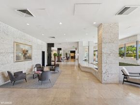 1000 W Island Blvd 2911, Aventura FL 33160