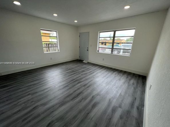2222 NW 86th Ter, Miami FL 33147