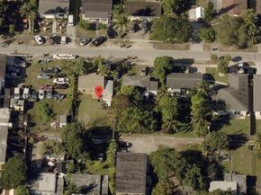 33 NW 8th Ave, Homestead FL 33030