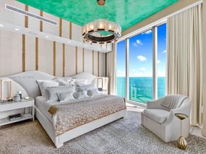 17901 Collins Ave 2004, Sunny Isles Beach FL 33160