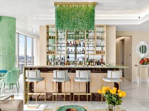 17901 Collins Ave 2004, Sunny Isles Beach FL 33160