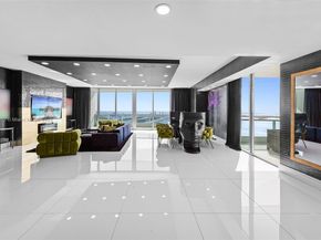 900 Biscayne Blvd PH6201, Miami FL 33132