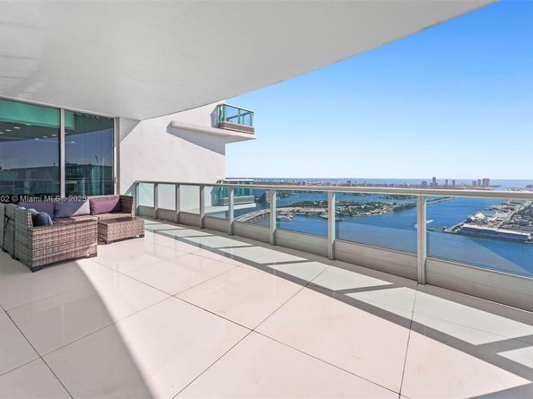 900 Biscayne Blvd PH6201, Miami FL 33132