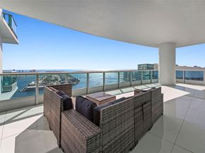 900 Biscayne Blvd PH6201, Miami FL 33132