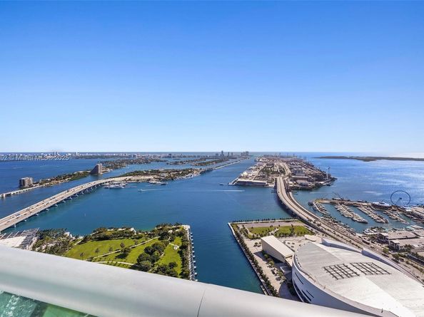 900 Biscayne Blvd PH6201, Miami FL 33132