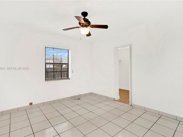 1020 SW 72nd Ave, Miami FL 33144