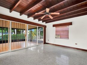 1020 SW 72nd Ave, Miami FL 33144