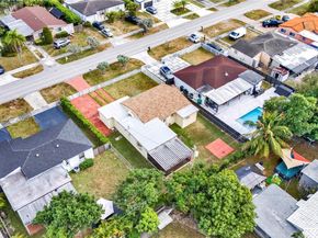 1020 SW 72nd Ave, Miami FL 33144