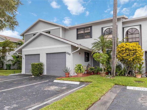 230 NW 106th Ter, Pembroke Pines FL 33026