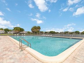 230 NW 106th Ter, Pembroke Pines FL 33026