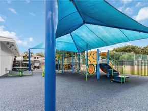 230 NW 106th Ter, Pembroke Pines FL 33026