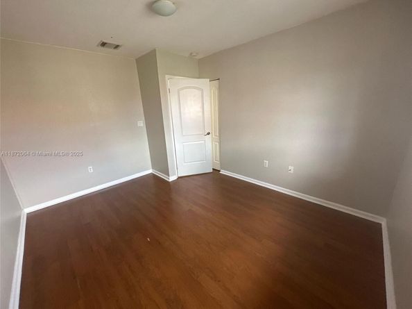 21105 NW 14th Pl, Miami Gardens FL 33169