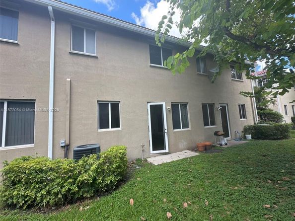 21105 NW 14th Pl, Miami Gardens FL 33169