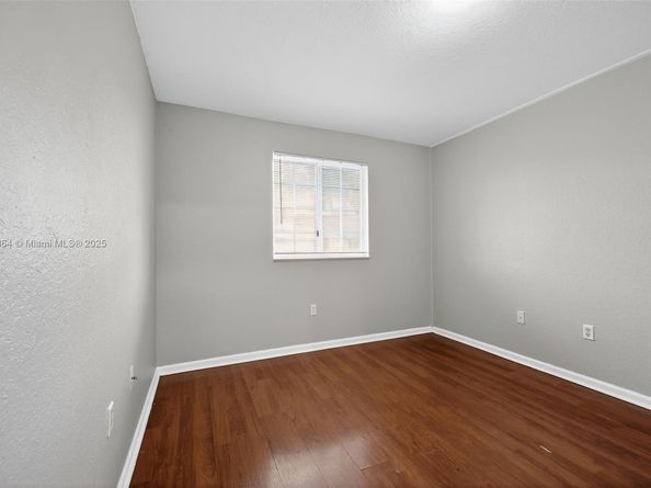 21105 NW 14th Pl, Miami Gardens FL 33169