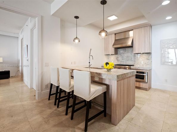 9705 Collins Ave 1104N, Bal Harbour FL 33154