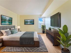 4801 NW 7th St 80316, Miami FL 33126