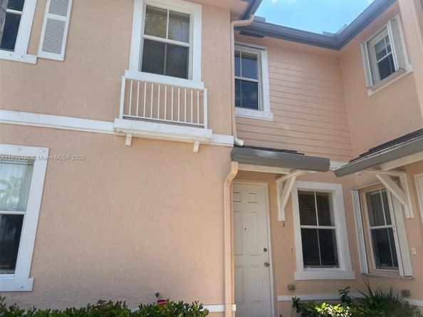 2884 SE 2nd Dr 3, Homestead FL 33033