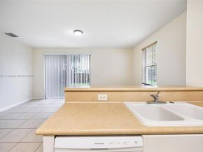 2884 SE 2nd Dr 3, Homestead FL 33033