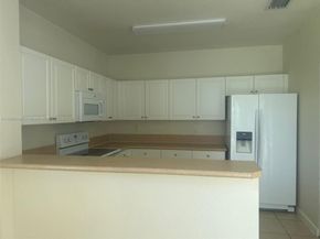 2884 SE 2nd Dr 3, Homestead FL 33033