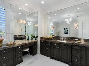 2225 W Silver Palm Rd, Boca Raton FL 33432