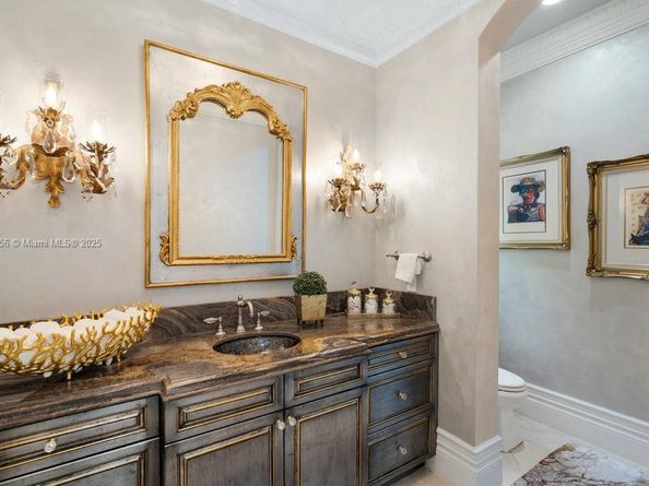 2225 W Silver Palm Rd, Boca Raton FL 33432