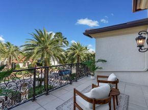 2225 W Silver Palm Rd, Boca Raton FL 33432