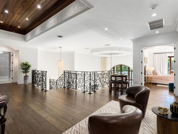 2225 W Silver Palm Rd, Boca Raton FL 33432