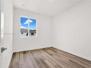 22485 SW 125th Ave 16A, Miami FL 33170