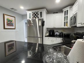 11510 SW 7th St, Sweetwater FL 33174