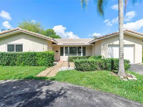 3880 Coral Hills Dr, Coral Springs FL 33065