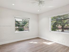 807 N 26th Ave, Hollywood FL 33020