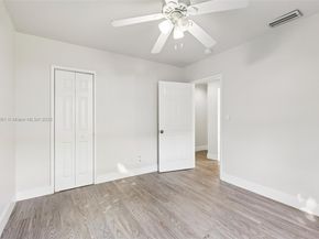 807 N 26th Ave, Hollywood FL 33020