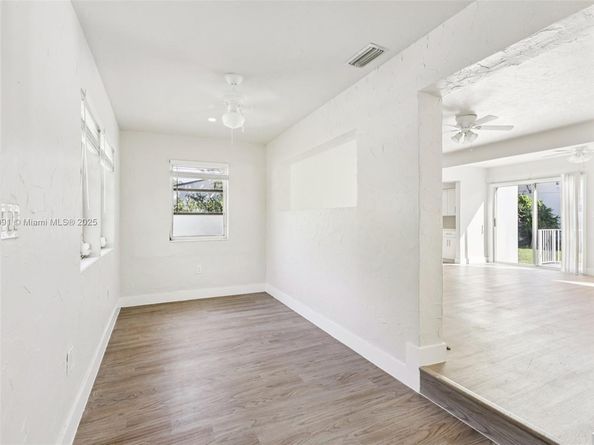 807 N 26th Ave, Hollywood FL 33020