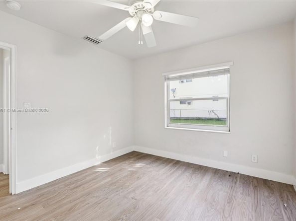 807 N 26th Ave, Hollywood FL 33020