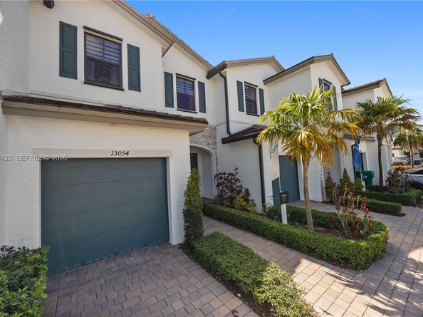 13074 SW 233rd Ter, Homestead FL 33032