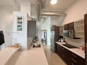 3029 NE 188th St 822, Aventura FL 33180
